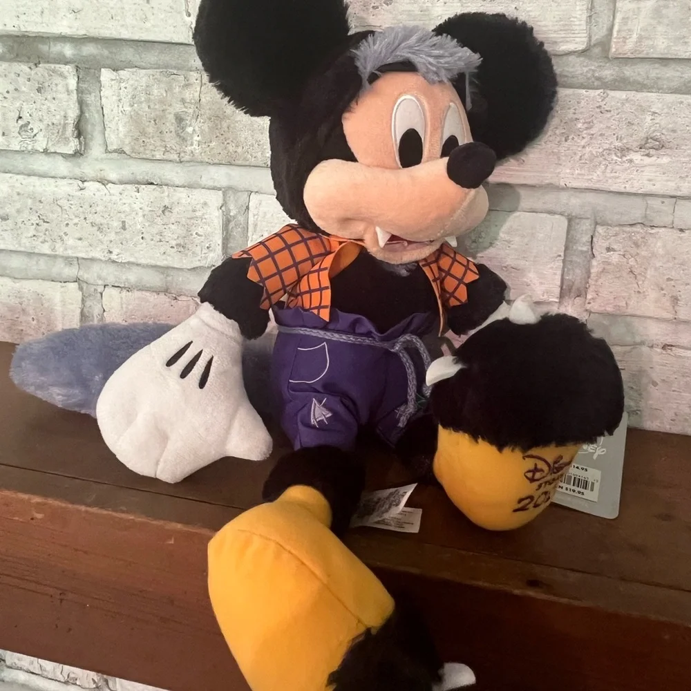 Disney Store Halloween 2019 Werewolf Mickey Mouse Plush‎ 16" Stuffed Animal Wolf - Picture 5 of 10